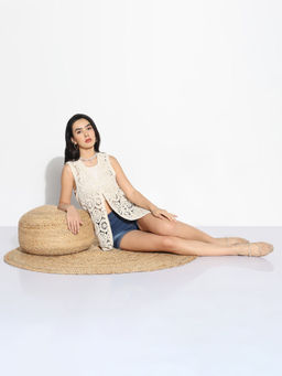 SHOWOFFFF - Women Cream Self Design Longline Crochet Shrug