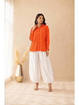 DEASHA INDIA - Enrika Orange Bandhej Shirt and Balloon Co-Ord Set