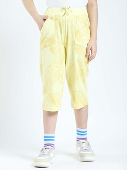 Monte Carlo - Girls Yellow Printed Regular Fit Capri