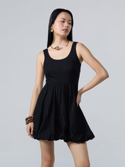 Twenty Dresses by Nykaa Fashion - Black Round Neck Gathered Mini Balloon Dress