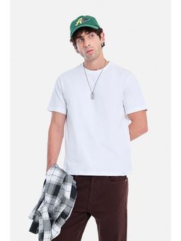 Snitch - White Solid Regular Fit T-Shirt
