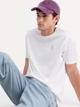 Rare Rabbit - White Solid Regular Fit T-Shirt