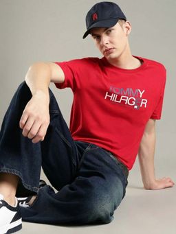 Tommy Hilfiger - Red Solid Regular Fit T-Shirt
