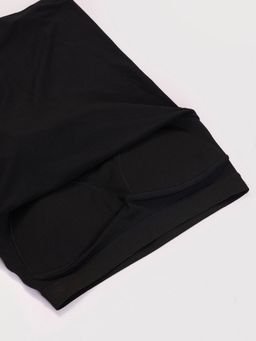 Hunnit - Zen Round Neck Tank Top with In Built Sports Bra