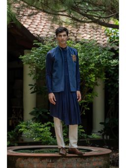 TAJIRI - Musafir Blue Velvet Thread Work Kurta with Pant and Jacket