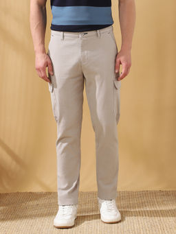 Dennis Lingo - Men Light Grey Solid Straight Fit Cargos