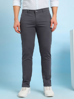 Dennis Lingo - Men Denim Grey Solid Slim Fit Chinos