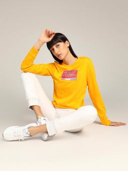 Puma - Mix Tape Graphic Crew Neck Women Yellow T-shirt