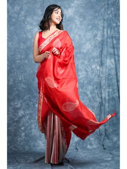 CHARUKRITI - Women Red Silk Paisley Saree with Unstitched Blouse