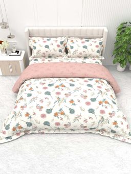 the White Moss - White Reversible Comforter and Bedsheet & 2 Pillow Covers (Pack of 4) (Double)