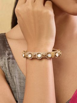 Indinoor - Trishna Kundan Bangle - White