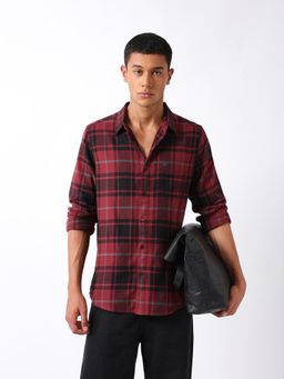 The Bear House - Men Maroon Cotton Slim Fit Shirt
