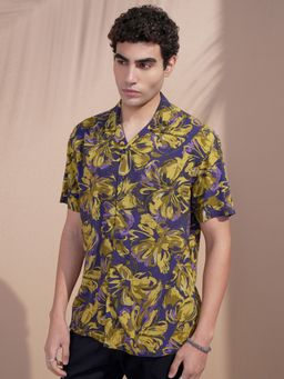 HIGHLANDER - Men's Multi-Colour Collar Neck Half Sleeves Relaxed Floral Shirt