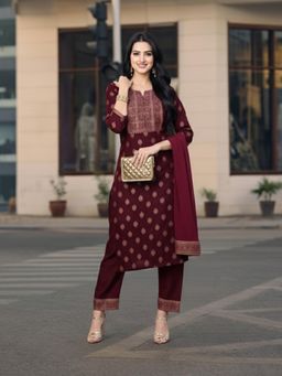 Gahan - Womens Wine Rayon Blend Printed Straight Kurta with Pant & Dupatta
