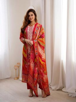 Gahan - Womens Multi-Color Rayon Blend Printed Straight Kurta with Pant & Dupatta
