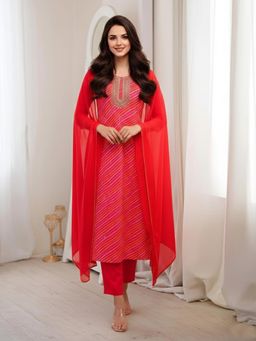Gahan - Womens Red Rayon Blend Printed Straight Kurta with Pant & Dupatta
