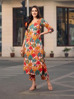 Gahan - Womens White Rayon Blend Floral Printed Straight Kurta with Pant