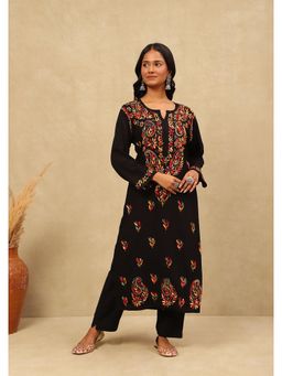 House of Chikankari - Rayon Chikankari Solid Women's Long Kurta -Black