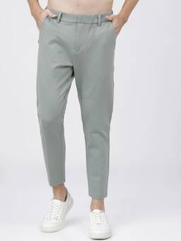 HIGHLANDER - Men Green Solid Trouser