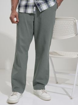 HIGHLANDER - Men Straight Fit High-Rise Trouser