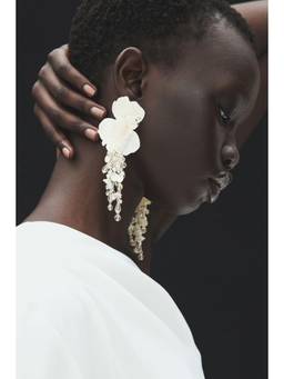 H&M - Women White Flower-Detail Cluster Earrings