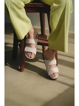 Coral Haze - Beige Liam Sandals