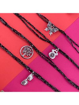 Digital Dress Room - Multicolour Rakhis (Pack of 4)