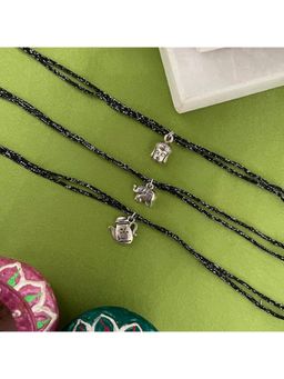 Digital Dress Room - Black Rakhis (Pack of 3)