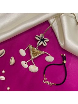 Digital Dress Room - Multicolour Rakhi with Lumba