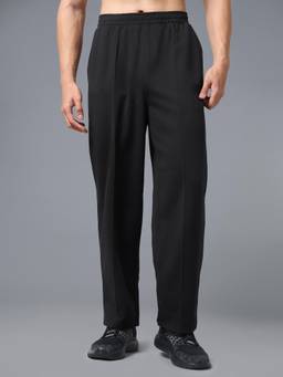 Technosport - Men Black Solid Loose Fit Sports Trackpant