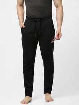 Jack & Jones - Men Solid Black Trackpant