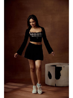 Lea Clothing - Black Solid Flared Fit Skirt