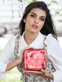 Odette - The Practical Vanity Bag