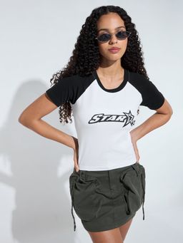 Outzidr - Women White Cotton Lycra Typography Bodycon Fit T-Shirt