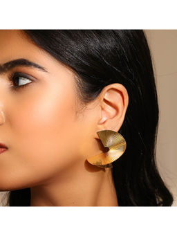 PRITA - Swirl Designary Stud Gold Plated Earrings