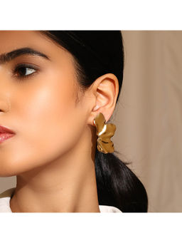 PRITA - Hammered Style Gold Plated Floral Stud Earrings
