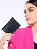 Blue color option, Currently selected