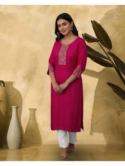 Gahan - Raani Gadwal Zari Sequence Thread Embroidered Kurta