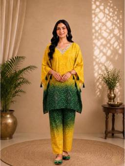 Gahan - Yellow Embroidered Neck Detail Bandhani Print Chinon Kaftan Kurta with Pant