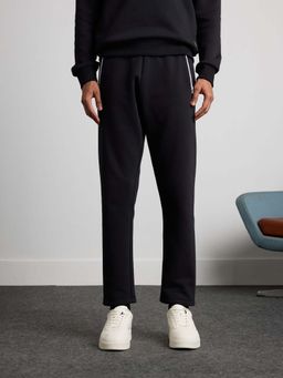 Muvazo - Black Effortless Track Pant