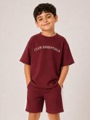 Maroon color option