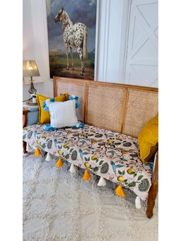 THROW PILLOW - White Lemon & Humming Bird with Tassel Sofa Cover