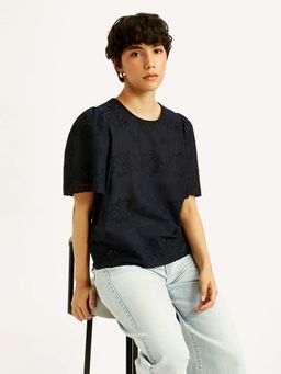 Levi's - Women Floral Black Round Neck Top