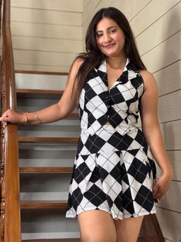 Tandul - Multi-Color Stunning Black and White Argyle Pattern Co-ord Set