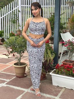 Tandul - Multi-Color Top Pencil Skirt Co-ord Set