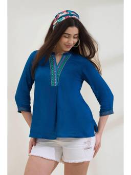 Rangriti - Women Blue Viscose Rayon Straight Solid Kurti