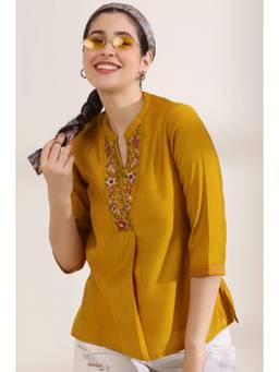 Rangriti - Women Yellow Viscose Blend Regular Solid Kurti