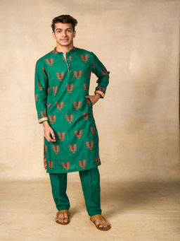 UDD DESIGN - Ayodhya Path Printed Kurta and Pant