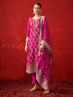 Janasya - Women Pink Organza Jacquard Straight Kurta with Pant & Dupatta (Set of 3)