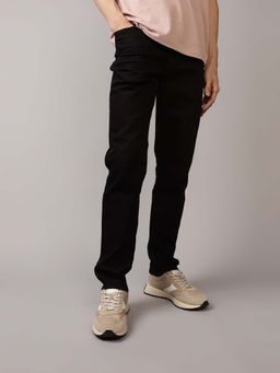 American Eagle - Men AirFlex+ Slim Straight Jean